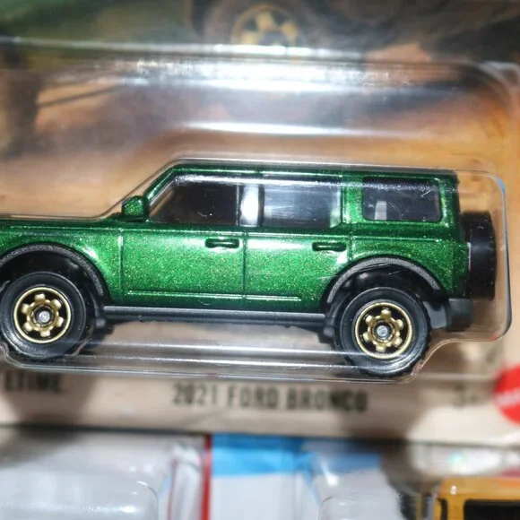 Hot Wheels/Matchbox lot of 3 Land Rover & Bronco - Picture 4 of 4